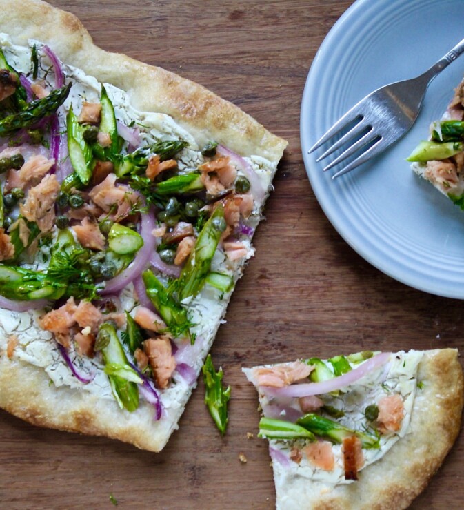 Spring Flat Bread with Smoked Salmon and Asparagus | Zestful Kitchen
