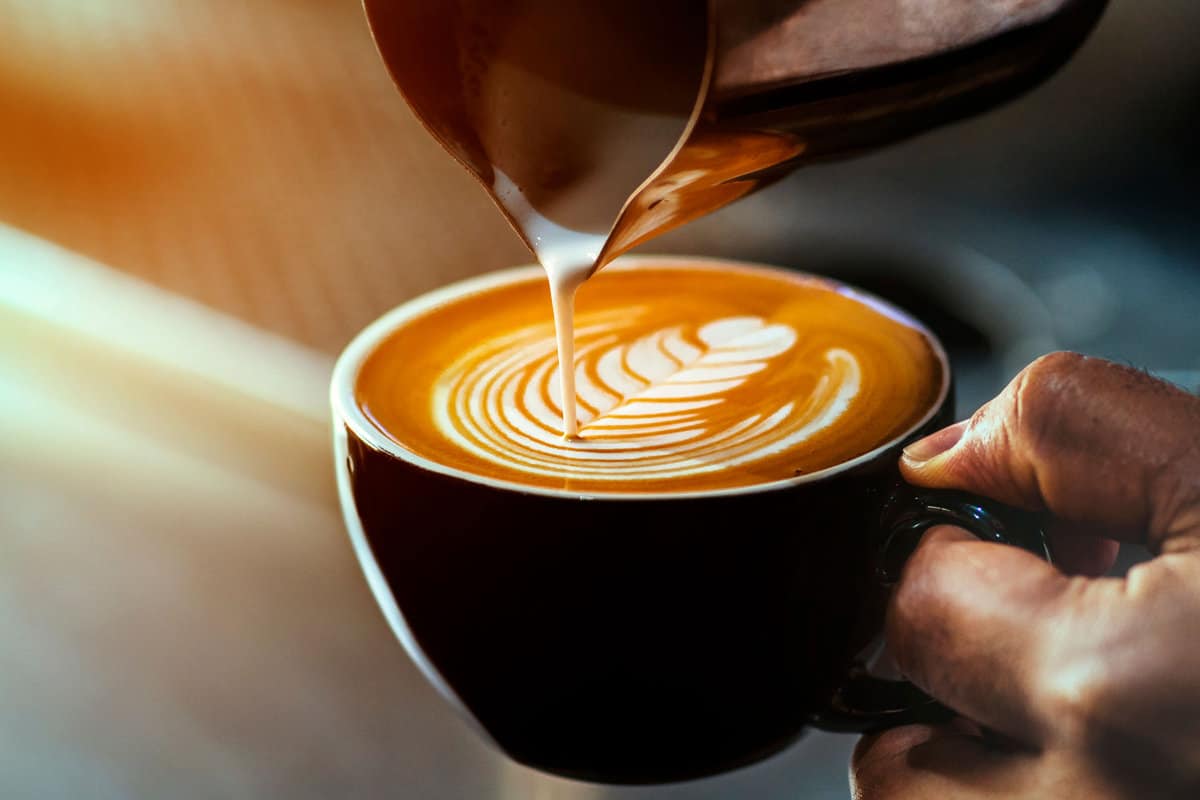 https://zestfulkitchen.com/wp-content/uploads/2016/12/maple-latte-for-web-2.jpg
