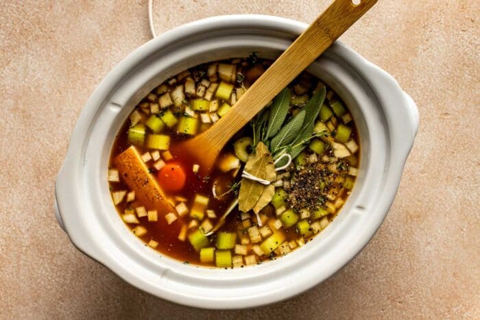 https://zestfulkitchen.com/wp-content/uploads/2017/11/Turkey-Wild-Rice-Soup_LowRes-02-700x467.jpg