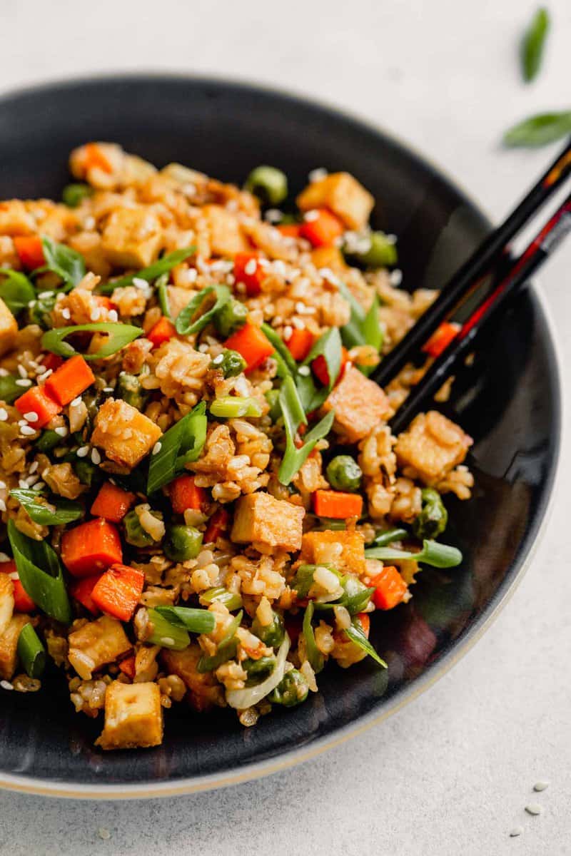 close up image of fried rice with tofu