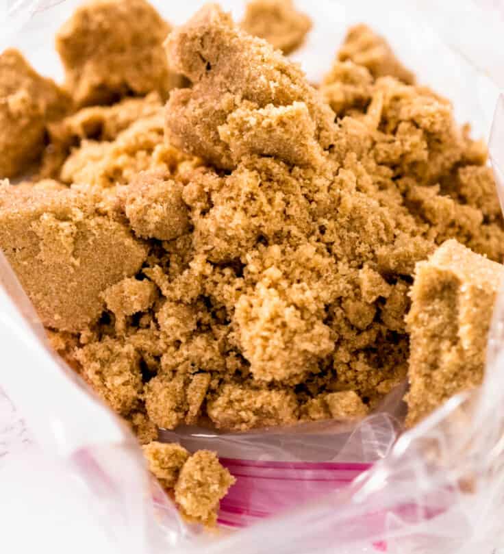 The Best Brown Sugar Substitutes For Your Kitchen - Drizzle Me Skinny!